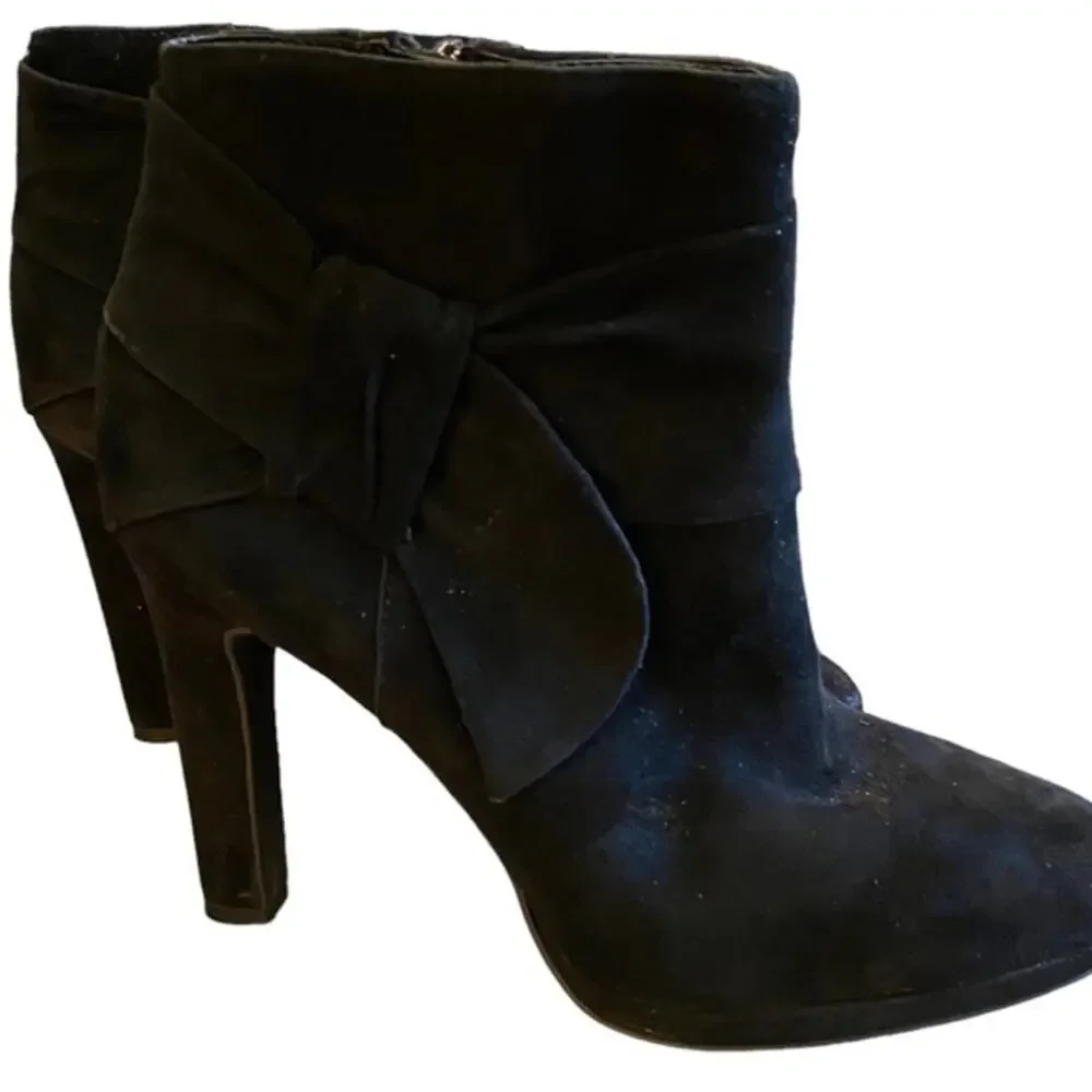Gianni Bini Black Suede High Heel Bootie Size 6.5 Bow & Zipper Size 6 1/2.